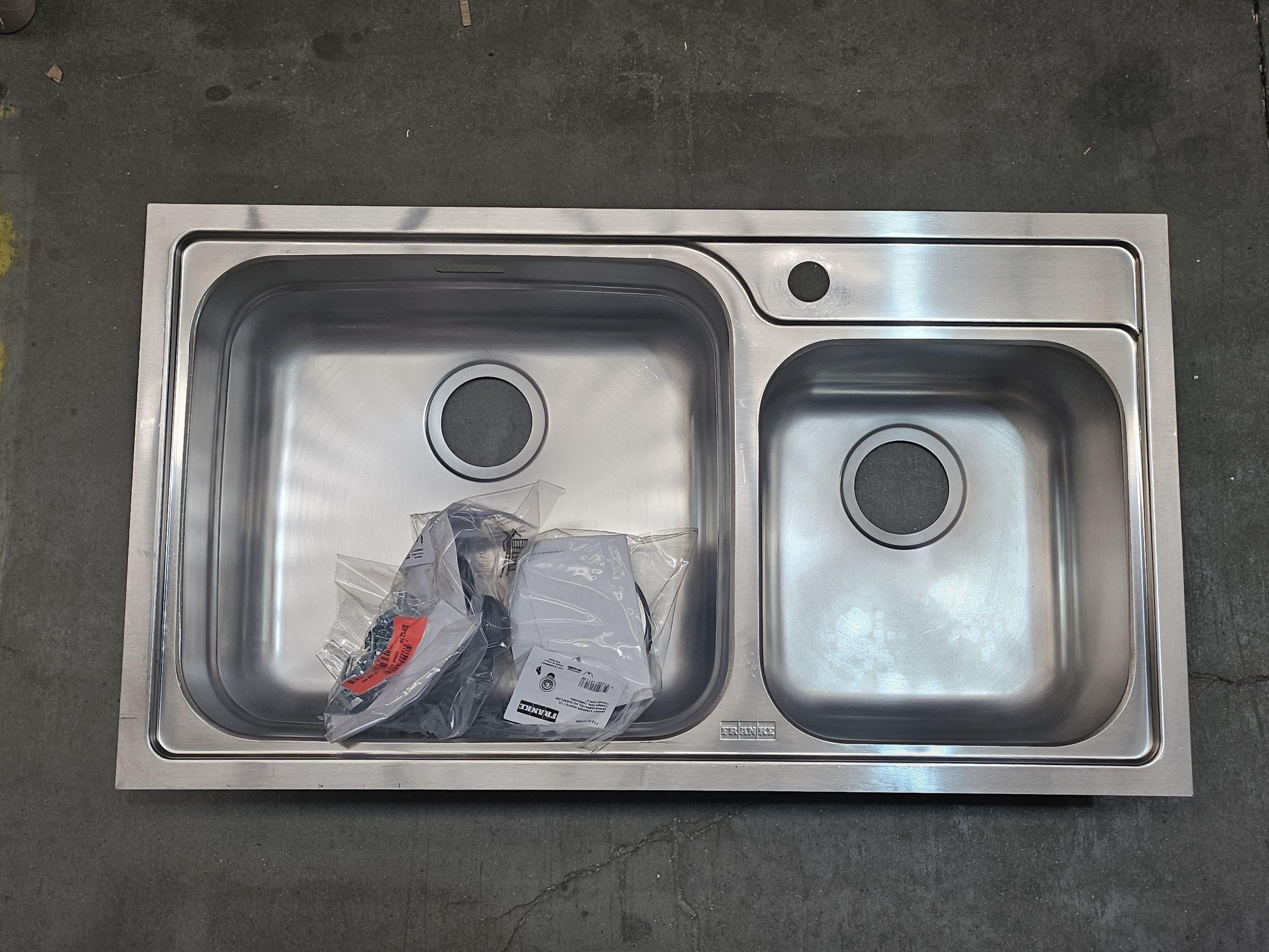 Franke Karst KTX220 1 & 3/4 Bowl Sink